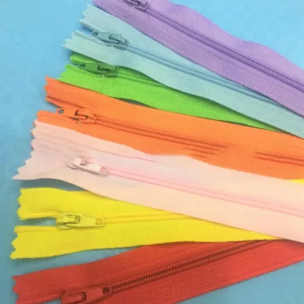 100Pcs Closed End Nylon Coil Zippers Closed Tail Placket Zipper Closed Tail Pocket Placket Zipper Tailor Sewing Craft ( 30cm)